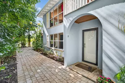924 Coquina Lane #3, Vero Beach, FL 32963 - Photo 2
