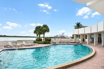 136 Lakeshore Drive #1010, North Palm Beach, FL 33408 - Photo 8