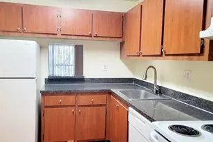 7911 N Colony Cir, Tamarac, FL 33321 - Photo 6