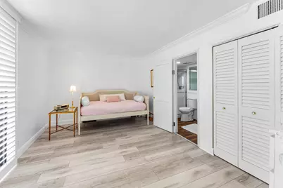 2400 Presidential Way #503, West Palm Beach, FL 33401 - Photo 18