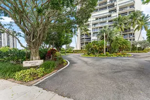 2400 Presidential Way, West Palm Beach, FL 33401 - Photo 24