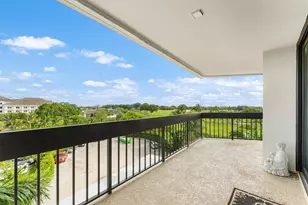 2400 Presidential Way, West Palm Beach, FL 33401 - Photo 22
