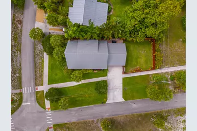 9200 SE Olympus Street, Hobe Sound, FL 33455 - Photo 26