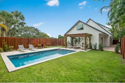 9200 SE Olympus Street, Hobe Sound, FL 33455 - Photo 24