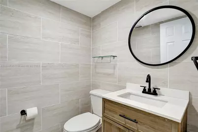 3160 Holiday Springs Boulevard #7-104, Margate, FL 33063 - Photo 2