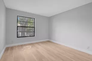 9840 Pineapple Tree Dr, Boynton Beach, FL 33436 - Photo 20