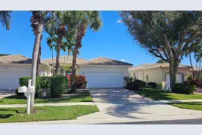 9628 Crescent View Drive N, Boynton Beach, FL 33437 - Photo 2