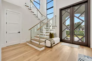 245 Alhambra Pl, West Palm Beach, FL 33405 - Photo 6