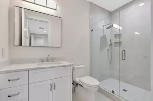 245 Alhambra Pl, West Palm Beach, FL 33405 - Photo 34