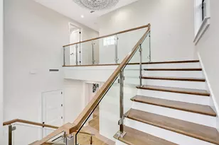 245 Alhambra Pl, West Palm Beach, FL 33405 - Photo 26