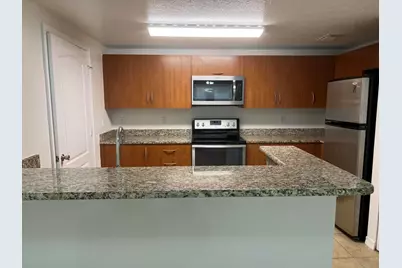 138 SW Peacock Boulevard #20105, Port Saint Lucie, FL 34986 - Photo 4