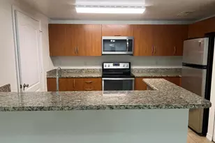 138 SW Peacock Blvd, Port Saint Lucie, FL 34986 - Photo 4