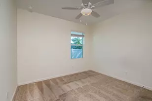 428 SE Fairchild Ave, Port Saint Lucie, FL 34984 - Photo 20