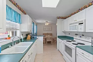 14 Lake Vista Trail, Port Saint Lucie, FL 34952 - Photo 12