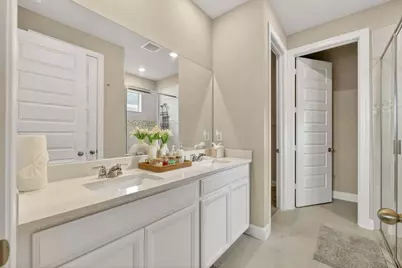 6544 NW Cloverdale Avenue, Port Saint Lucie, FL 34987 - Photo 14