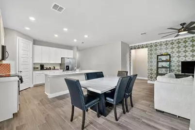 6544 NW Cloverdale Avenue, Port Saint Lucie, FL 34987 - Photo 8