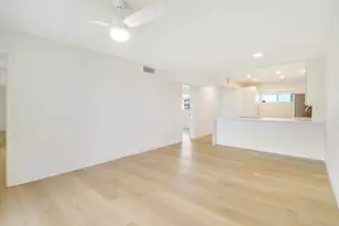 2770 S Garden Dr S, Lake Worth, FL 33461 - Photo 10