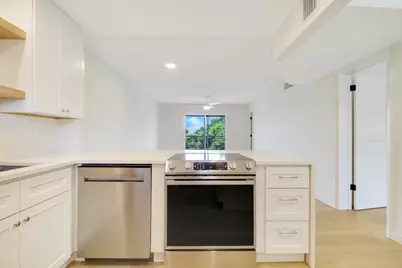 2770 S Garden Drive S #212, Lake Worth, FL 33461 - Photo 4