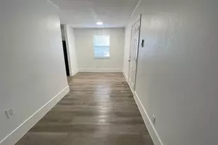 754 Date Palm Dr, Lake Park, FL 33403 - Photo 4