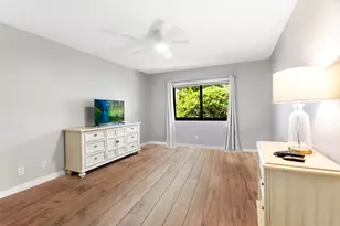 17137 Waterbend Dr, Jupiter, FL 33477 - Photo 22