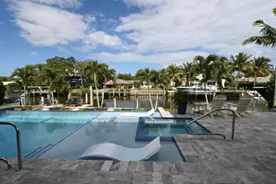 2169 Driftwood Cir, Palm Beach Gardens, FL 33410 - Photo 10