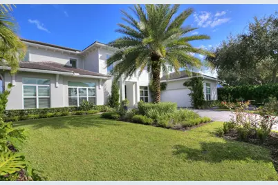 2169 Driftwood Circle, Palm Beach Gardens, FL 33410 - Photo 2