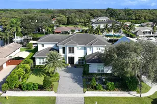 2169 Driftwood Cir, Palm Beach Gardens, FL 33410 - Photo 4