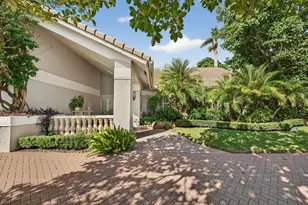 7205 Mandarin Dr, Boca Raton, FL 33433 - Photo 2