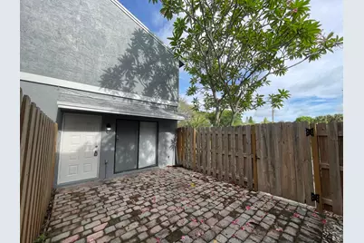 3 Crossings Circle #A, Boynton Beach, FL 33435 - Photo 2