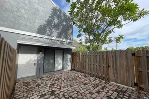 3 Crossings Cir, Boynton Beach, FL 33435 - Photo 2