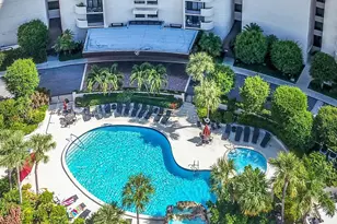 2480 Presidential Way, West Palm Beach, FL 33401 - Photo 2