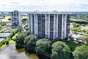 2480 Presidential Way, West Palm Beach, FL 33401 - Photo 20