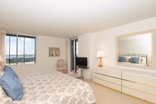 2480 Presidential Way, West Palm Beach, FL 33401 - Photo 24