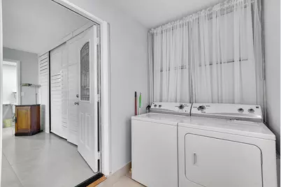 646 Flanders N, Delray Beach, FL 33484 - Photo 24