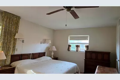 558 Saxony L, Delray Beach, FL 33446 - Photo 18