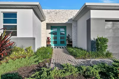 10325 SW Phineas Lane, Port Saint Lucie, FL 34987 - Photo 4