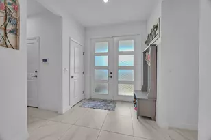 10325 SW Phineas Ln, Port Saint Lucie, FL 34987 - Photo 6