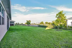 10325 SW Phineas Ln, Port Saint Lucie, FL 34987 - Photo 36