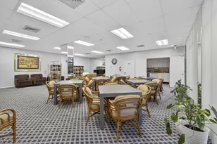 2000 Presidential Way, West Palm Beach, FL 33401 - Photo 36