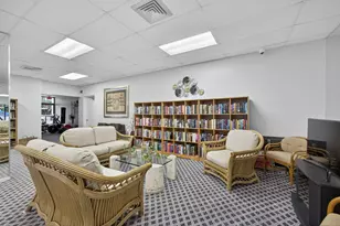 2000 Presidential Way, West Palm Beach, FL 33401 - Photo 36
