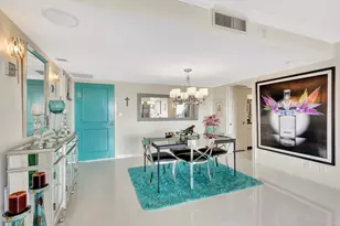 2000 Presidential Way, West Palm Beach, FL 33401 - Photo 6