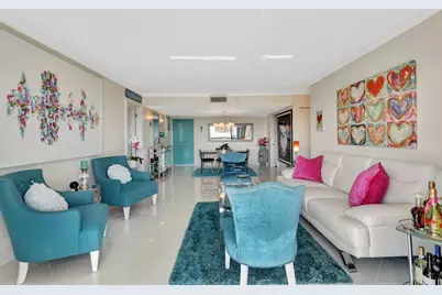 2000 Presidential Way #Ph5, West Palm Beach, FL 33401 - Photo 8