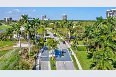 2000 Presidential Way #Ph5, West Palm Beach, FL 33401 - Photo 44