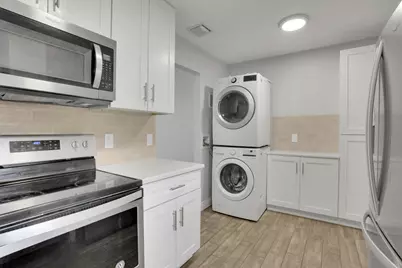 2227 NE 3rd Avenue #1 & 2, Delray Beach, FL 33444 - Photo 1