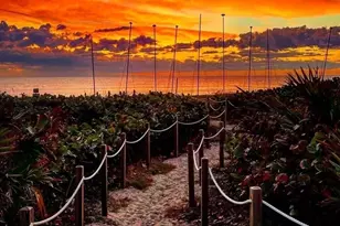 19 Colonial Club Dr, Boynton Beach, FL 33435 - Photo 42