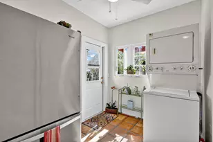 728 Avon Rd, West Palm Beach, FL 33401 - Photo 18