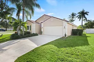 4546 NW 7th Pl, Deerfield Beach, FL 33442 - Photo 2