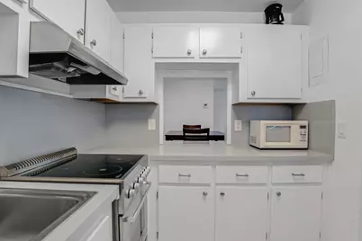 2050 NE 39th Street #E307, Lighthouse Point, FL 33064 - Photo 8