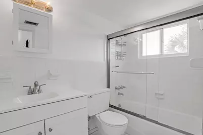 2050 NE 39th Street #E307, Lighthouse Point, FL 33064 - Photo 26