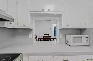 2050 NE 39th St, Lighthouse Point, FL 33064 - Photo 10